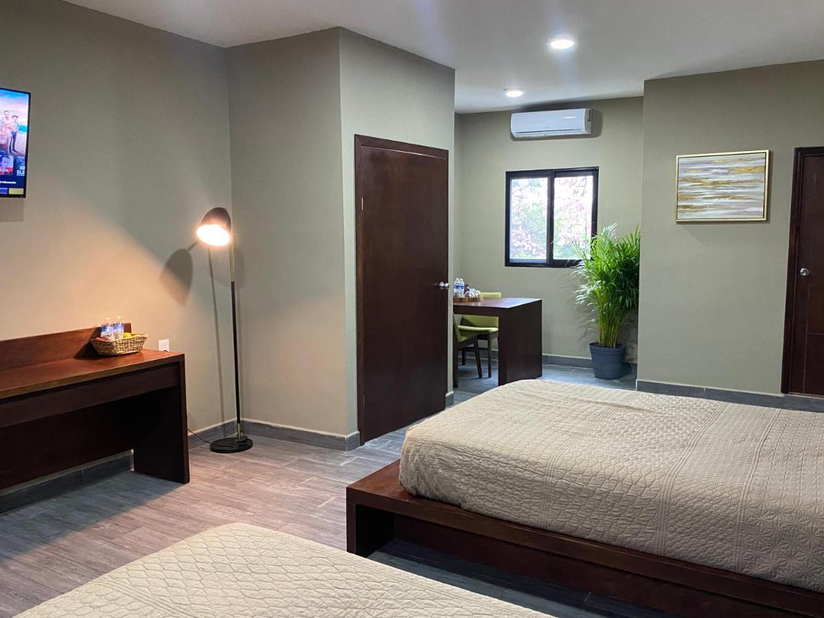 Huasteca Em Suites 시우다드 발레스 외부 사진