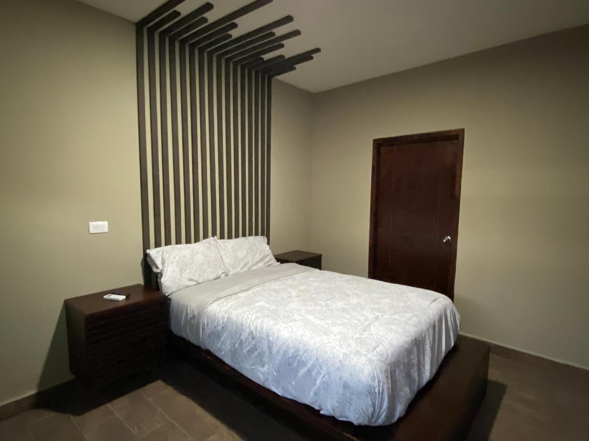 Huasteca Em Suites 시우다드 발레스 외부 사진